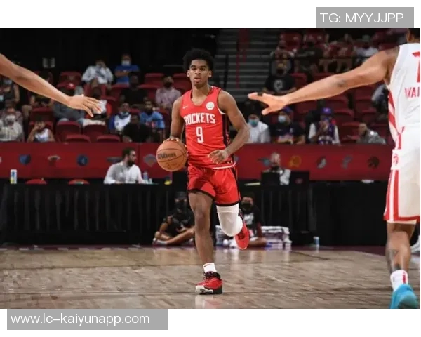 火箭队为何在比赛前夕找不到酒店预订难道不该提前安排吗 火箭队为何在比赛前夕找不到酒店预订难道不该提前安排吗