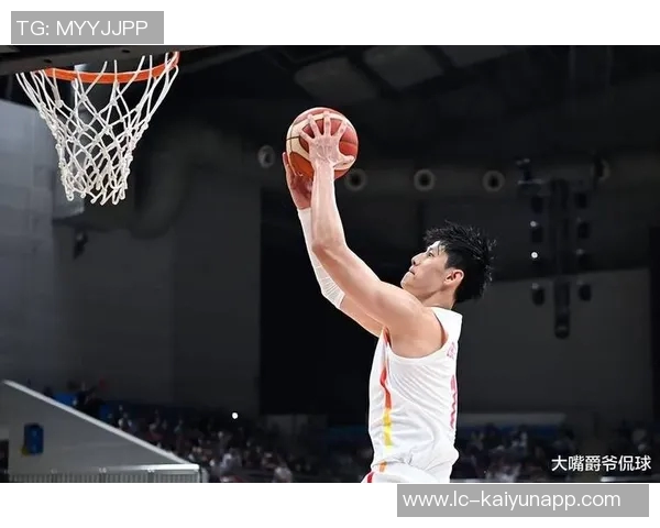 林书豪曾凡博重聚澳门两位首钢7号的精彩时刻回忆 林书豪曾凡博重聚澳门两位首钢7号的精彩时刻回忆