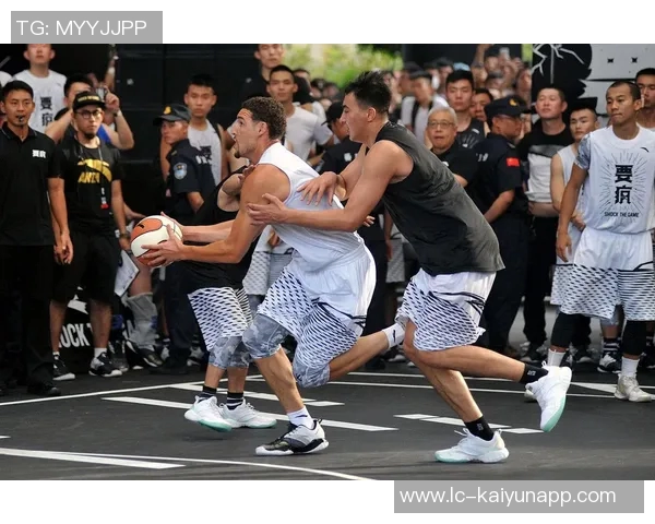 锡安首节表现惊艳6分钟内高效得分助球队领先 锡安首节表现惊艳6分钟内高效得分助球队领先